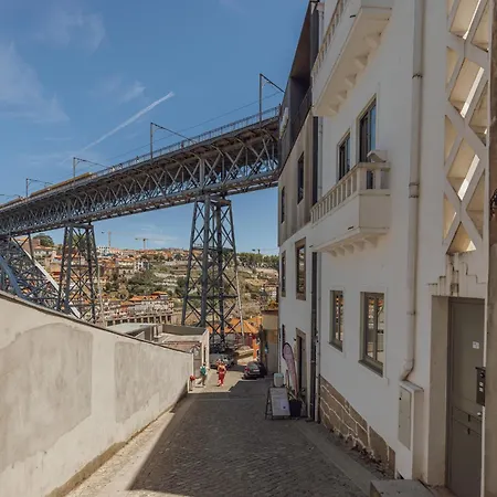 Appartamento Bridge & Pool Retreat By Vacationy Vila Nova de Gaia